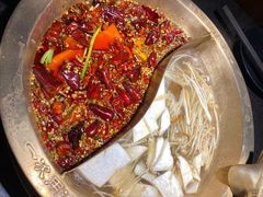 -锅说大脸毛肚重庆老火锅(佐阾店)