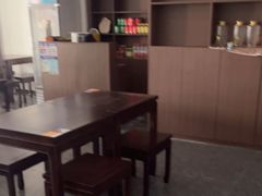 -蟹上黄·蟹黄面·江南糖水(人民广场店)
