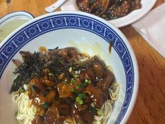 -沪西老弄堂面馆(定西路店)