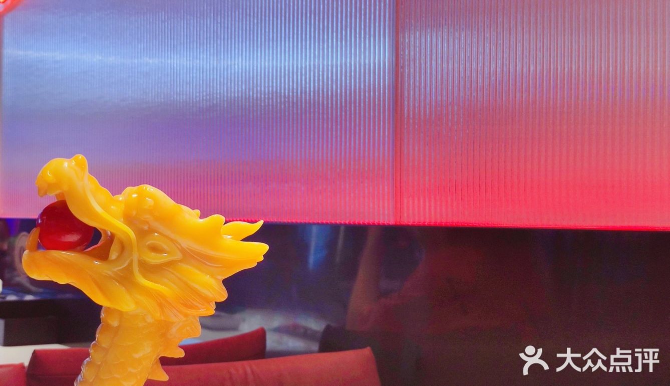 今日份的龙虾海鲜烧烤好吃到停不下来🤩