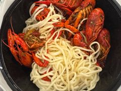 -辣盆盆麻辣小龙虾(哈尔滨总店)