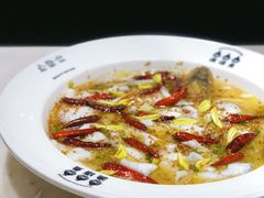 -渔语鱼酸菜鱼新川菜(来福士店)