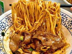 -李与白包子铺(桐梓林店)