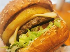-The Habit Burger Grill 哈比特汉堡(复兴soho店)