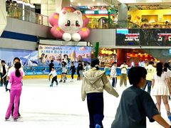 -正佳冰河湾真冰滑冰场