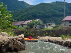 -虎啸峡漂流