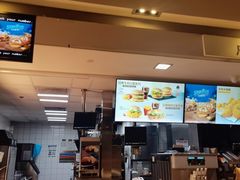 -麦当劳(新洲南路店)