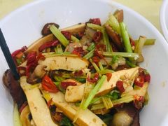 香干腊肉-红色湘菜馆(春风店)