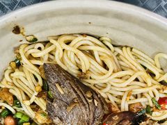 -万方圆拌粉瓦罐汤(九江湖滨店)