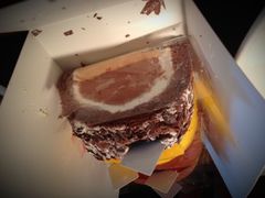 iphone_upload_pic-花花卷卷·鲜食蛋糕(静安久光百货店)