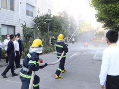 -上海和平眼科医院