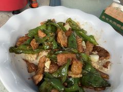 小炒黑猪肉-墨脱石锅椰子鸡•海鲜糟粕醋(榆亚路店)