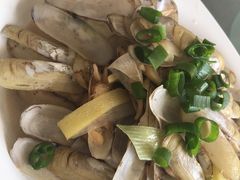 -赶海部落海鲜城(海阳路店)