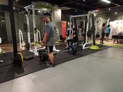 -LikingFit24小时健身•普拉提(张江店)