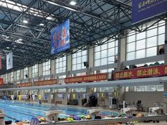 -奥冠体育华师附中恒温游泳馆