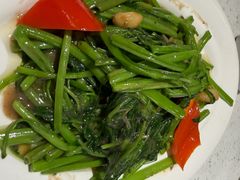 -肥仔文澳门猪骨煲(南京西路店)