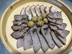 -亮欢寨酸汤鱼(沙冲路店)