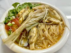 -象山小白象海鲜面