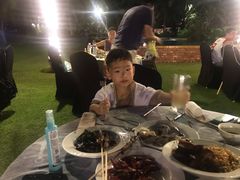 -亚龙湾喜来登·美景台大堂吧