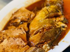 大连小船焖鱼-小船渔村•大连菜•大连焖鱼(黄河路店)