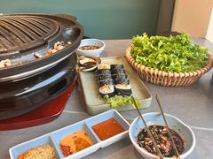 什锦寿司卷-小米烤肉-泥炉炭烤(常营店)
