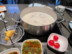 -捞王锅物料理(上海世茂广场店)