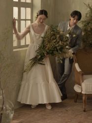 -海派婚纱摄影·婚纱照定制会馆