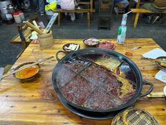 -正南齊北重庆老火锅(光华村直营店)