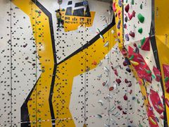 -问山MountQuest攀岩馆