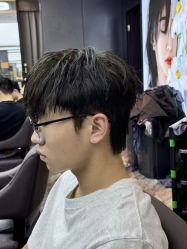 -藤野造型·专业烫染店
