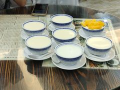 -周大娘牛乳(旧寨古村总店)