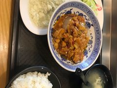 -老妈米线(金座店)