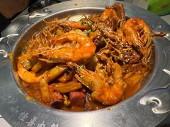 -徐记小怪兽肉蟹煲(中央大街店)