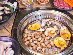 -烤圣自助美食音乐餐厅
