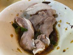猪脊髓拼天衣无缝-华哥新鲜猪精品美食