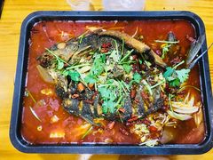 -老东镇啤酒屋海鲜加工·蒸汽海鲜·海鲜烧烤(台东店)