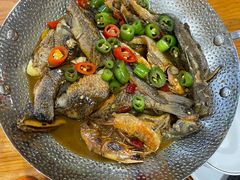 小溪鱼锅-李东农庄·当地安吉味(中南百草园店)
