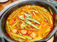 酸汤锅底-黔有有贵州酸汤夺夺粉火锅(五味十字店)