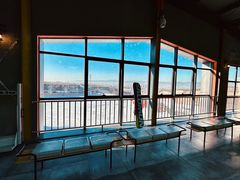 -采薇庄园四季滑雪场
