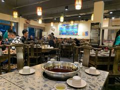 大堂-肖肖酸萝卜鱼火锅(总店)