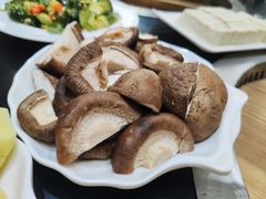 -老刘生态大鱼坊铁锅炖鱼(赛马场店)