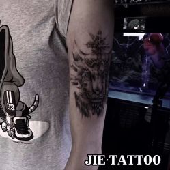 美女满背梵花二阶.“未完待续” 目前工作15小时.下次继续 纹身师：杰Tattoo刺青_唐·大屁 TinJinChina_中国天津-杰TATTOO刺青