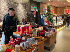 零售区-星巴克(宝山万达店)