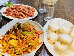 -韩风烤牛肉冷面店