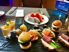 -上海齐鲁万怡大酒店·辣椒屋咖啡厅