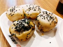 生煎馒头-小杨生煎(黄河路美食休闲街店)
