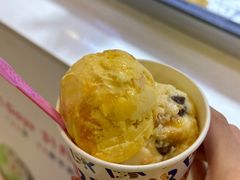 黄桃芒果-芭斯罗缤31冰淇淋(BHG MALL上地店)