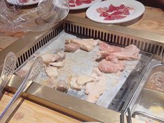 -蒙肥羊·酸汤潮牛·鲜牛肉火锅烤肉自助(岗顶店)