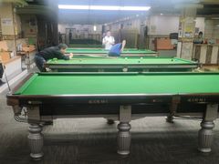 -港龙棋牌桌球城(上沙店)