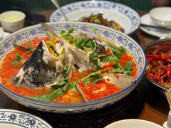 -湘潭九龙鱼头店(城南西路店)